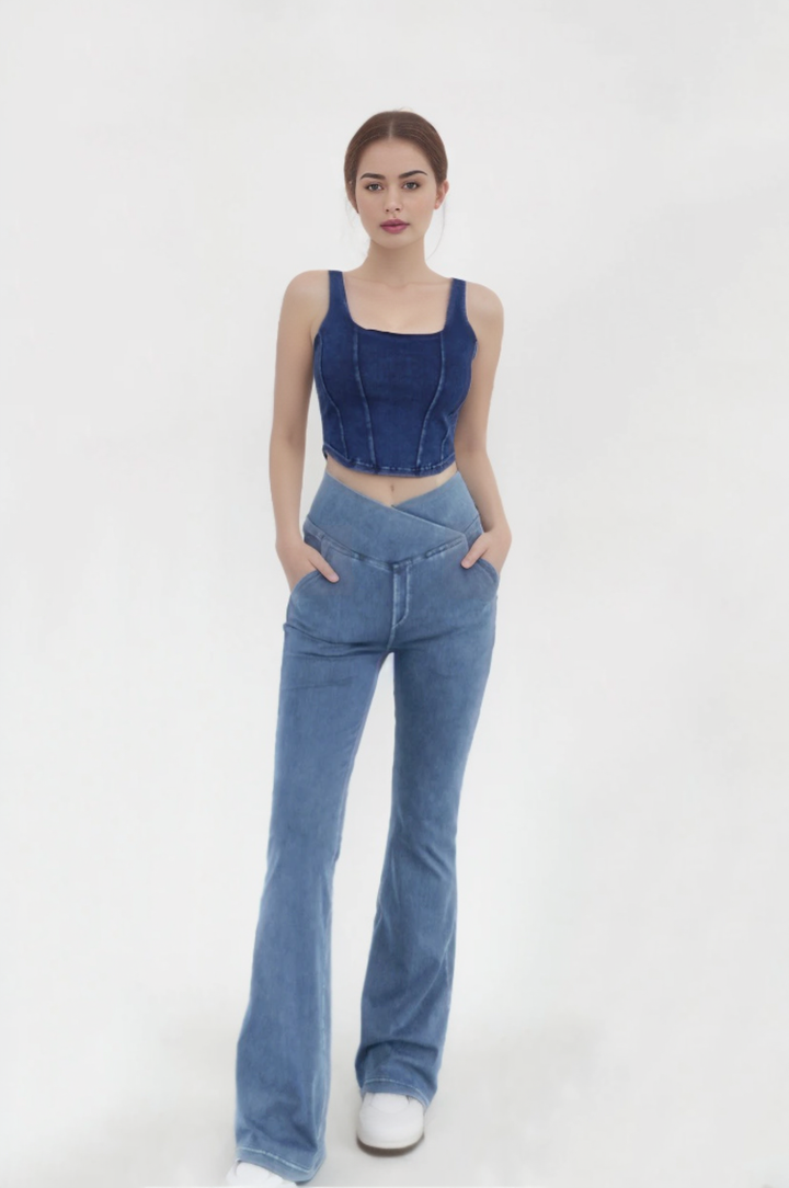 Laura | Sculpting Crossover Flare Jeans