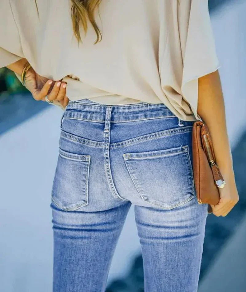 Tiala | Vintage High Waisted Flare Jeans