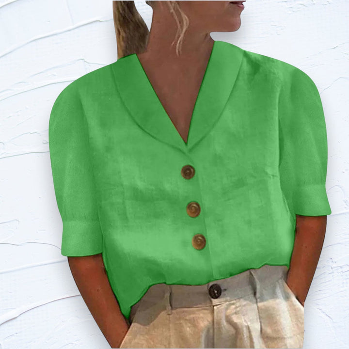 Sofie | Top with collar and buttons