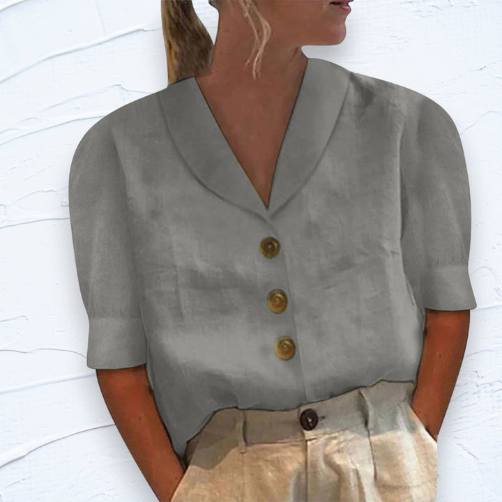 Sofie | Top with collar and buttons