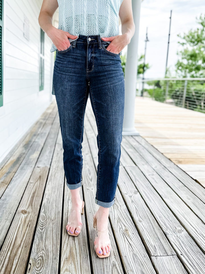 Alara | Ultra Stretch Straight Leg Jeans